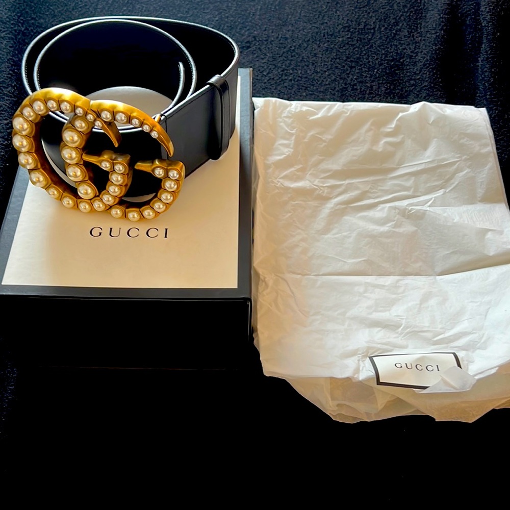 Gucci Black pearl belt
